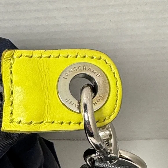 LONGCHAMP Le Pilage Navy Logo Duffel  Black Leather Trim Neon Yellow Accent - Picture 3 of 16